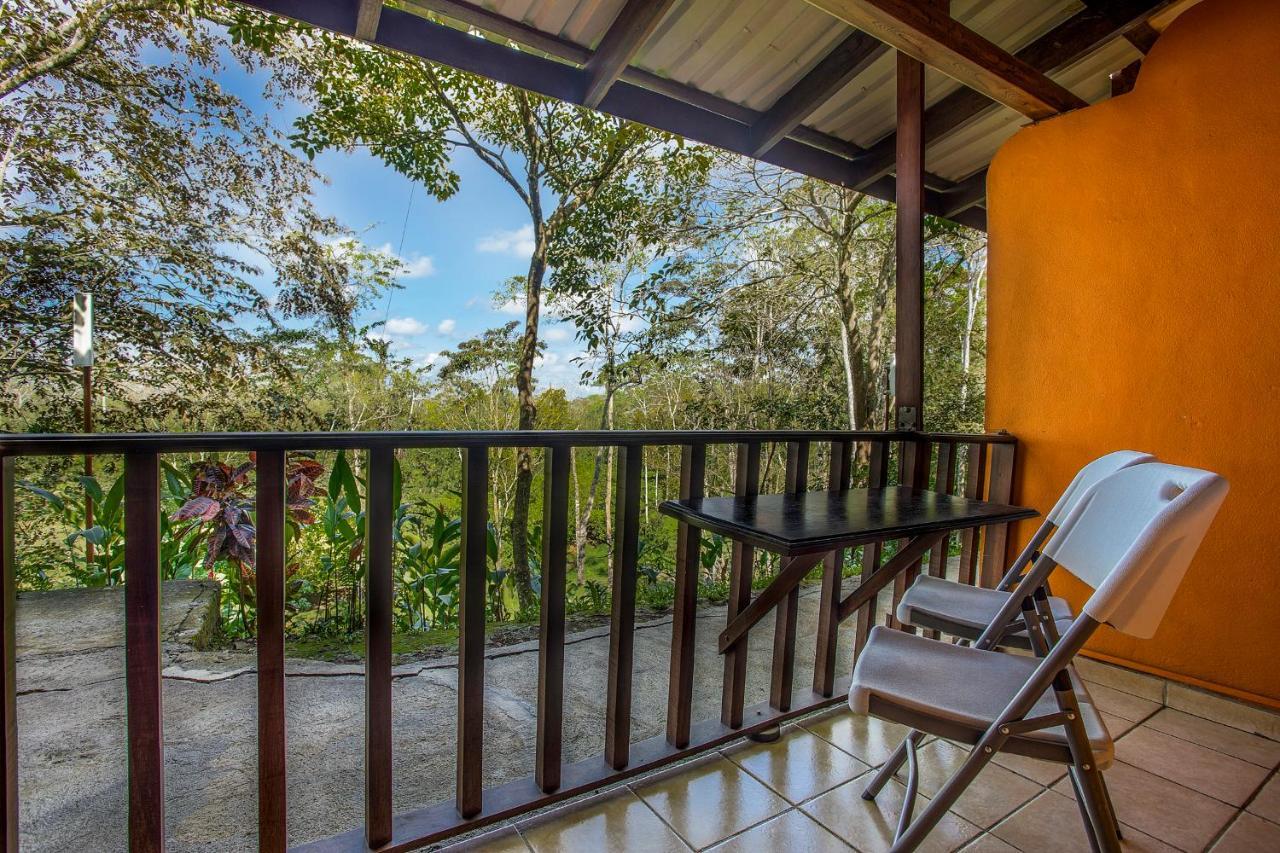 Hotel La Hacienda Quesada  ภายนอก รูปภาพ