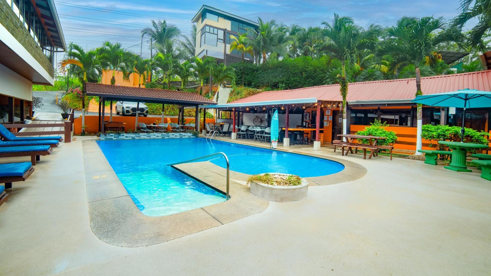 Hotel La Hacienda Quesada  ภายนอก รูปภาพ