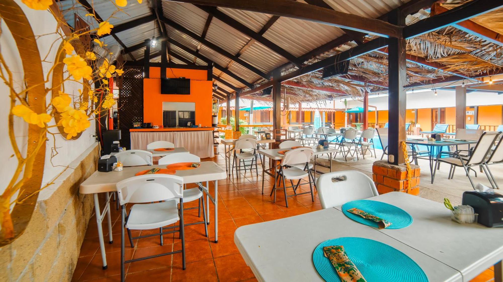 Hotel La Hacienda Quesada  ภายนอก รูปภาพ